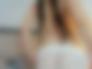 Ambarmml's Live Sex Cam Show