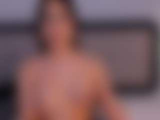Ambarmml's Live Sex Cam Show