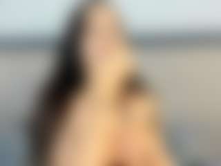 Ambarmml's Live Sex Cam Show