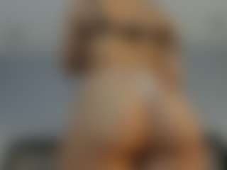 Ambarmml's Live Sex Cam Show