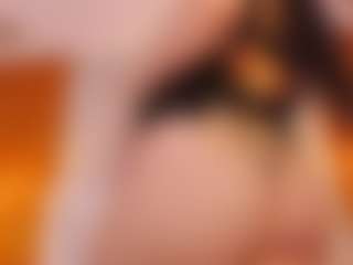 Live cam show with Ambarmml - Ass Bouncing on CamClone