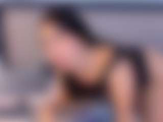 Live cam show with Ambarmml - Erotic Dance on Cam Slut