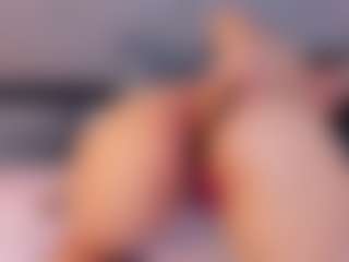 Live cam show with Ambarmml - Public Curvy on Camsoda