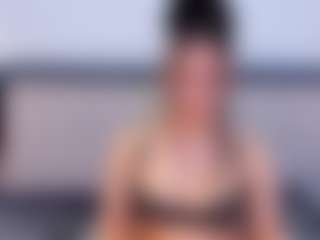 Ambarmml's Live Sex Cam Show