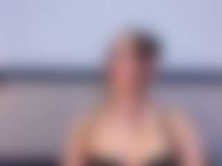Live cam show with Ambarmml - Ahegao on Camiplay Live