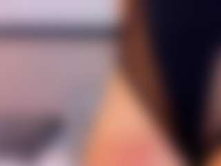 Ambarmml's Live Sex Cam Show