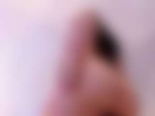 Ambarmml's Live Sex Cam Show