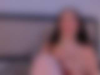Ambarmml's Live Sex Cam Show