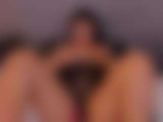 Ambarmml's Live Sex Cam Show
