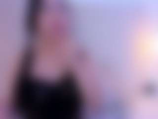 Ambarmml's Live Sex Cam Show