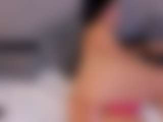 Ambarmml's Live Sex Cam Show