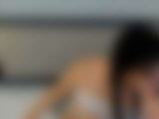 Ambarmml's Live Sex Cam Show