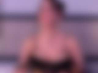 Ambarmml's Live Sex Cam Show