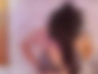 Ambarmml's Live Sex Cam Show
