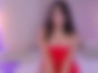 Live cam show with Ambarmml - Teen (18+) on Camversity