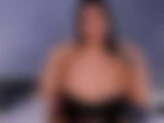 Ambarmml's Live Sex Cam Show