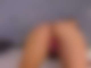 Ambarmml's Live Sex Cam Show