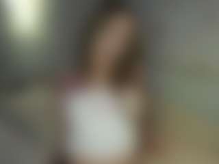 Live cam show with Alberta - Virgin on livesuperchat.net
