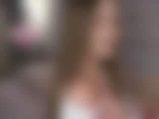 Live cam show with Alberta - Virgin on TeamSkeetLive