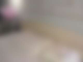 Live cam show with Alberta - Smoke on livesuperchat.net