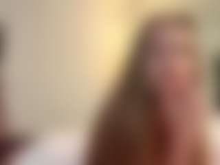 Live cam show with Alberta - Solo on CamwithHer