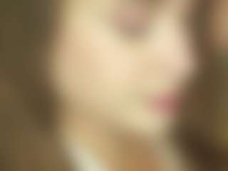 Live cam show with Alberta - Blue Eyes on Gym Cam Girls