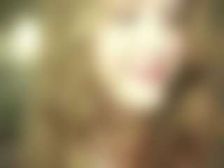 Live cam show with Alberta - Athletic College on Gym Cam Girls