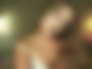 Live cam show with Alberta - Upskirt on CSO-WL