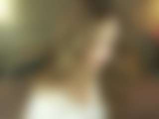 Live cam show with Alberta - College on Camsoda
