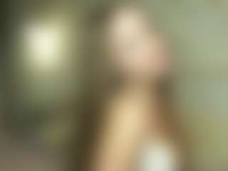 Live cam show with Alberta - Brown Hair on Camsoda