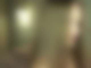 Live cam show with Alberta - Upskirt on Dare Cams