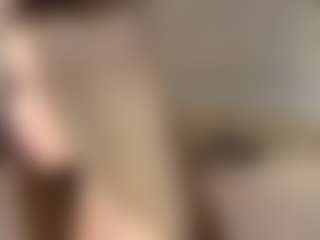 Live cam show with Alberta - Smoking on Camsoda