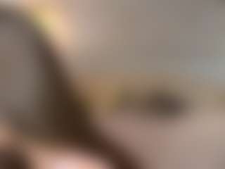 Live cam show with Alberta - Smoking on Camsoda