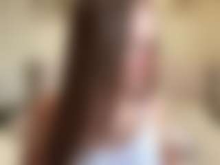 Live cam show with Alberta - Solo on TeamSkeetLive