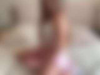 Live cam show with Alberta - Big Clit on Fit Hotties