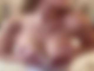 Live cam show with Alberta - Virgin on Camsoda