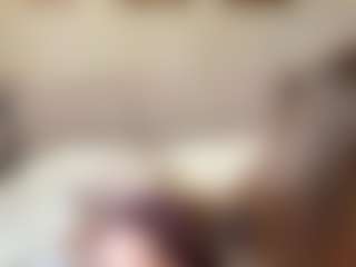 Live cam show with Alberta - Petite Young Adult on Strip Flash - Live Sex Shows