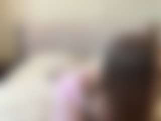 Live cam show with Alberta - Skinny on Camsoda