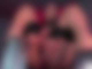 Draculairis's Live Sex Cam Show