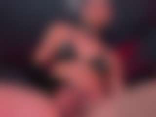Live cam show with Draculairis - College on UwU Esports