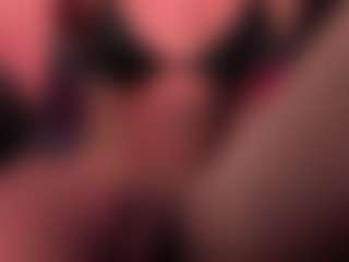 Live cam show with Draculairis - Kink on Milfs Live