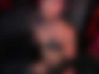 Live cam show with Draculairis - Heels on TeamSkeetLive