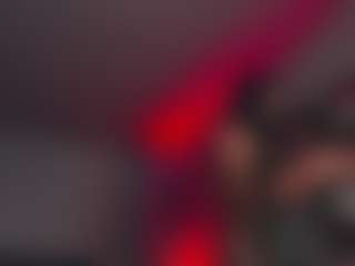 Draculairis's Live Sex Cam Show