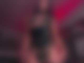 Draculairis's Live Sex Cam Show