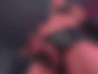 Draculairis's Live Sex Cam Show