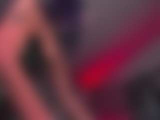 Draculairis's Live Sex Cam Show