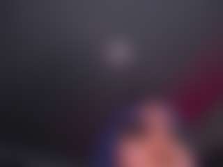 Draculairis's Live Sex Cam Show