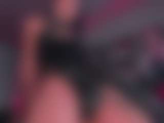 Draculairis's Live Sex Cam Show