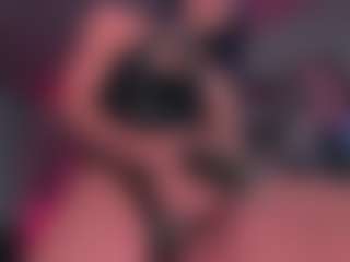 Draculairis's Live Sex Cam Show