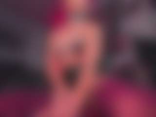 Draculairis's Live Sex Cam Show